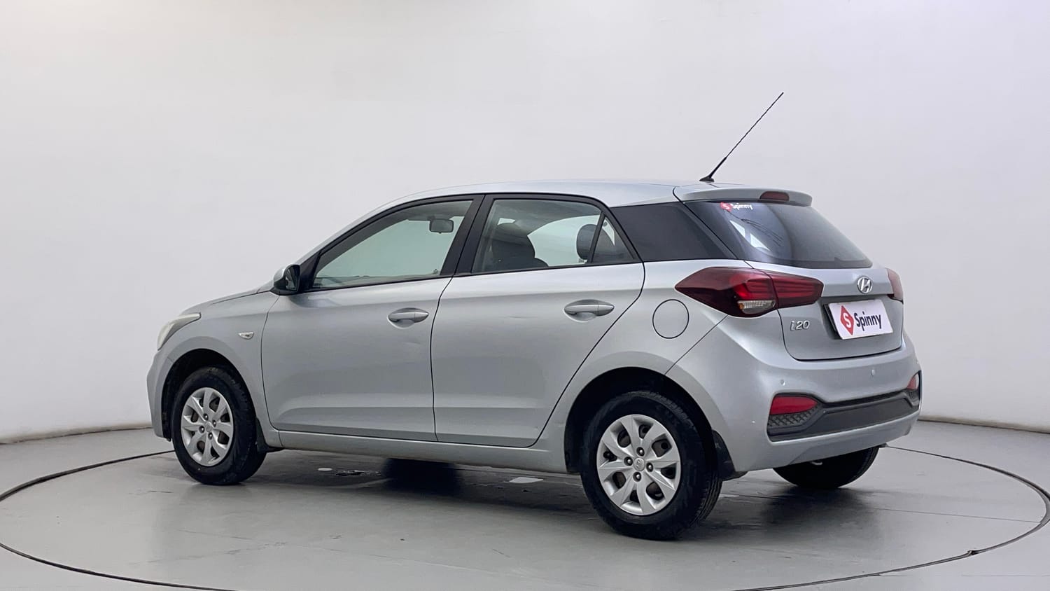 Used 2019 Hyundai Elite i20 Magna Plus 1.2 + CNG (Outside Fitted) Cng Manual exterior LEFT REAR CORNER VIEW