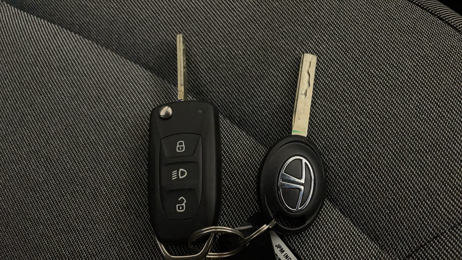 Used 2026 Tata Tiago XZA Petrol Automatic extra CAR KEY VIEW