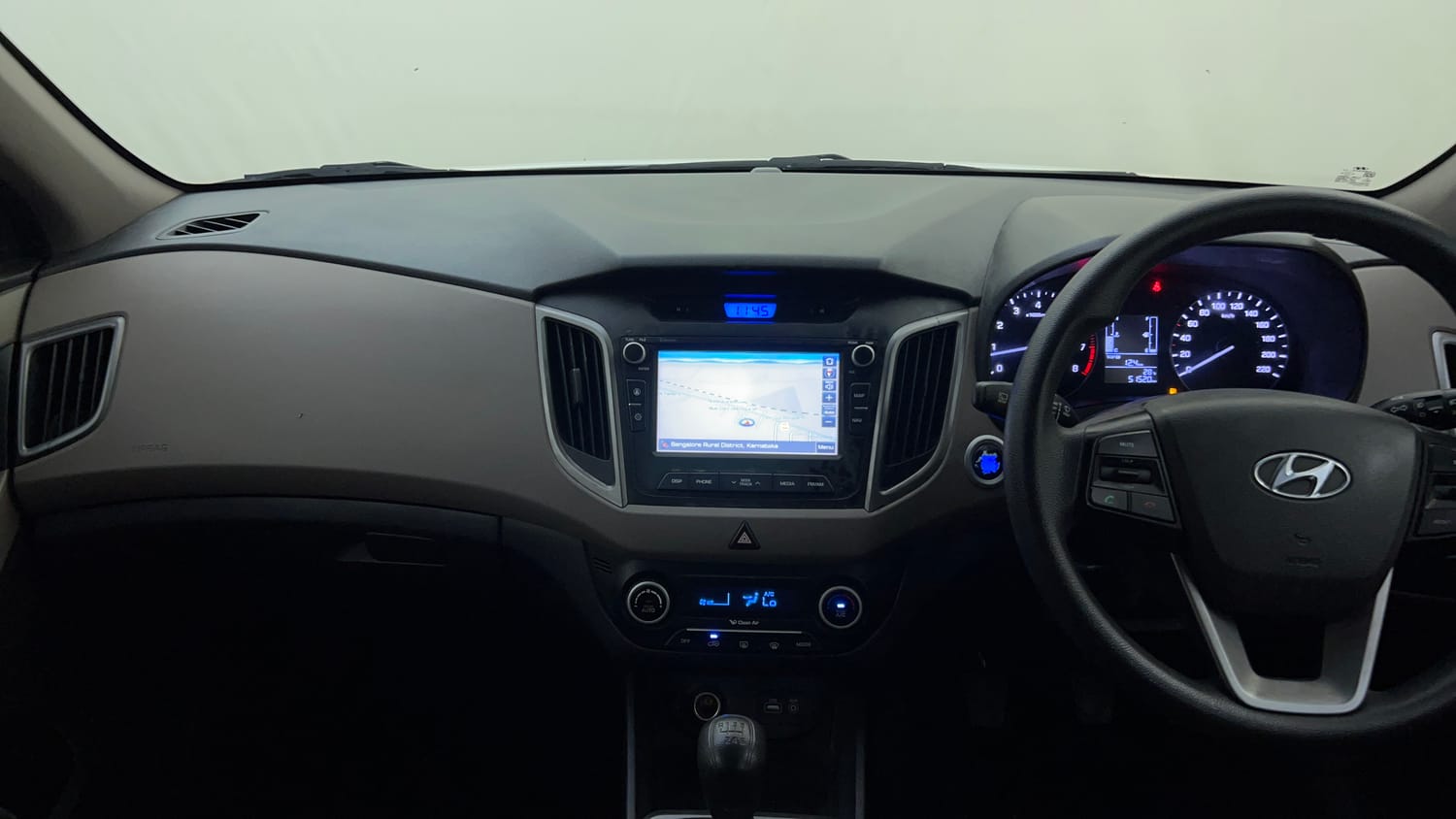 Used 2016 Hyundai Creta 1.6 SX Plus Petrol Petrol Manual interior MUSIC SYSTEM & AC CONTROL VIEW