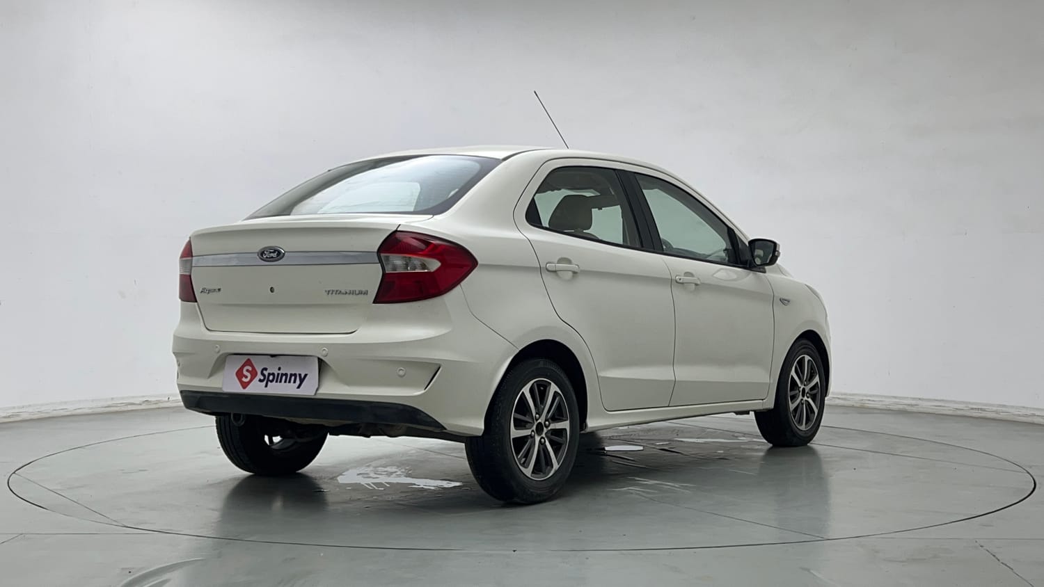 Used 2021 Ford Figo Aspire Titanium Plus 1.2 Ti-VCT Petrol Manual exterior RIGHT REAR CORNER VIEW