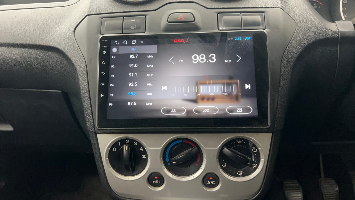Used 2012 Ford Figo Duratec Petrol ZXI 1.2 Petrol Manual interior MUSIC SYSTEM & AC CONTROL VIEW