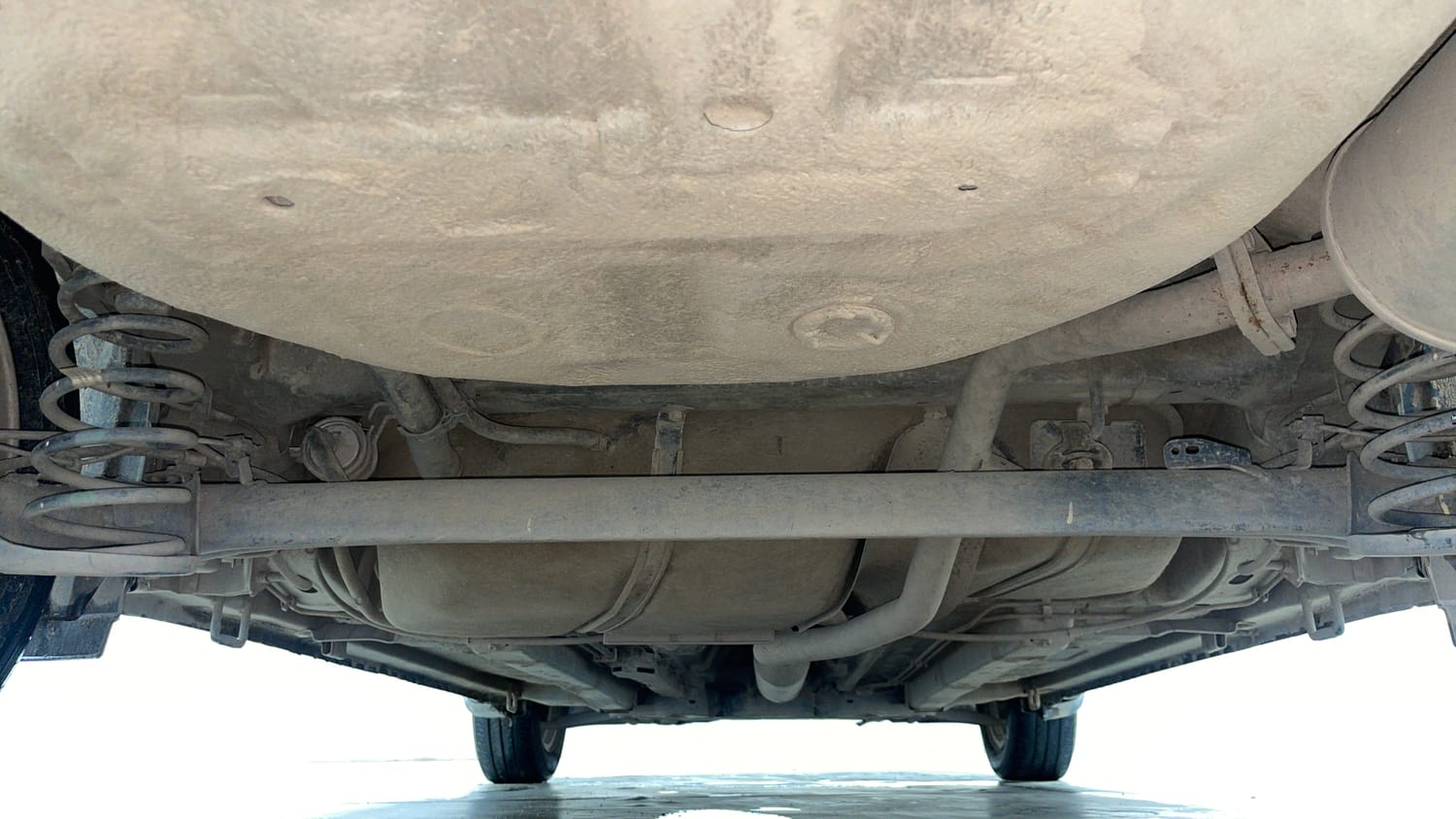 Used 2022 Maruti Suzuki Ciaz Zeta 1.5 Petrol Manual extra REAR UNDERBODY VIEW (TAKEN FROM REAR)