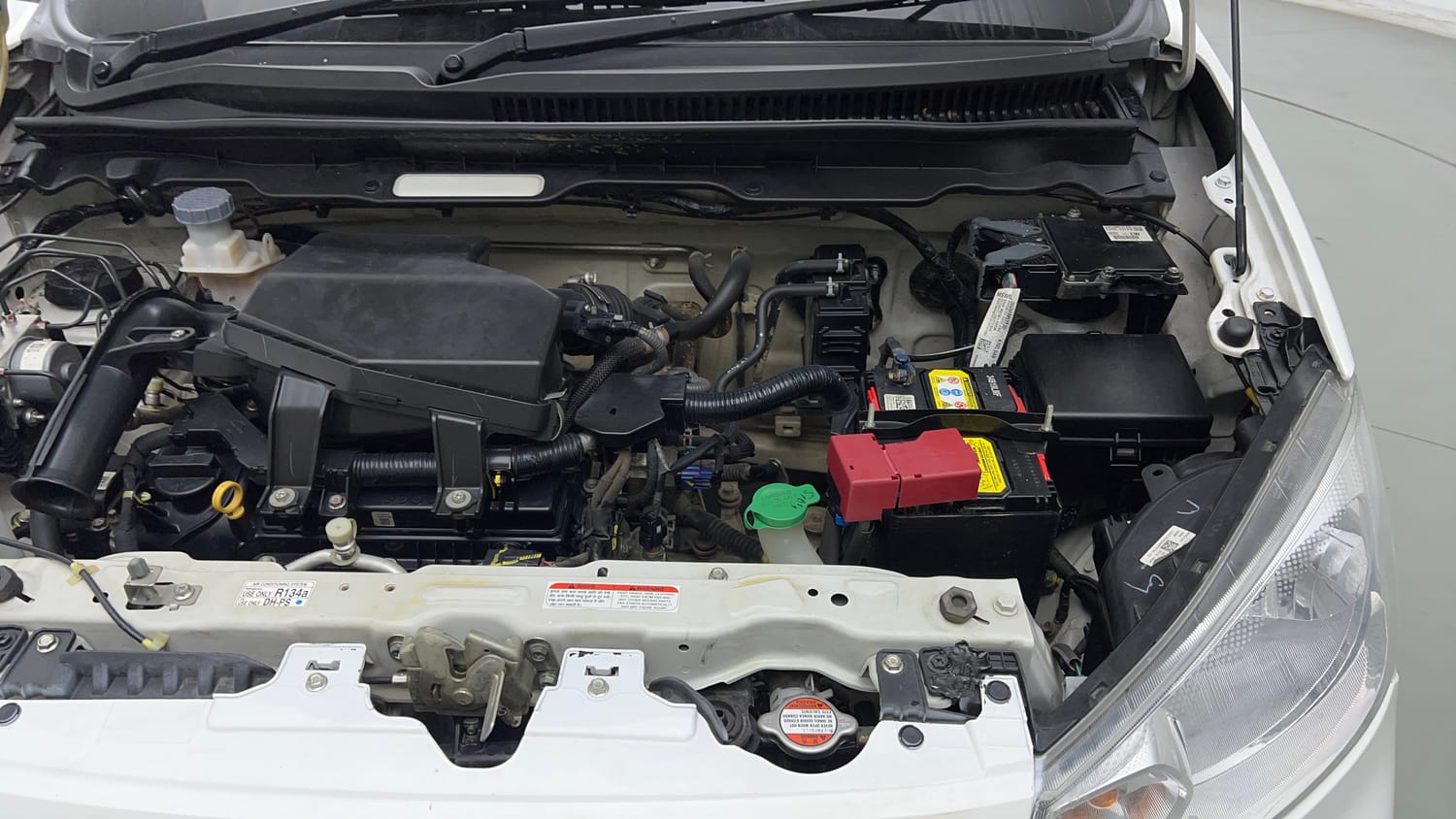 Used 2023 Maruti Suzuki Alto K10 LXi Petrol Manual engine ENGINE LEFT SIDE VIEW