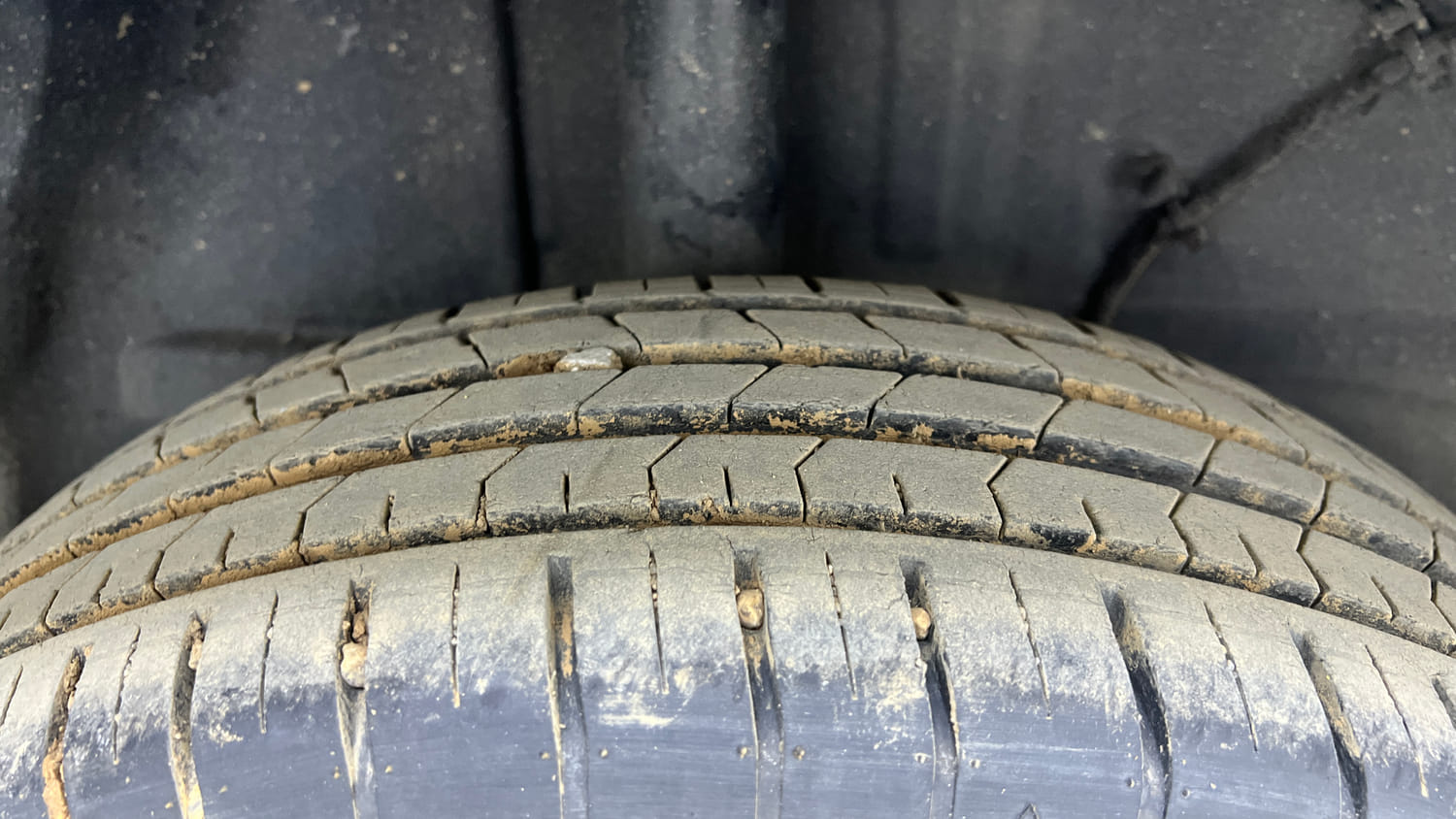 Used 2022 Tata Punch Creative AMT Petrol Automatic tyres RIGHT REAR TYRE TREAD VIEW