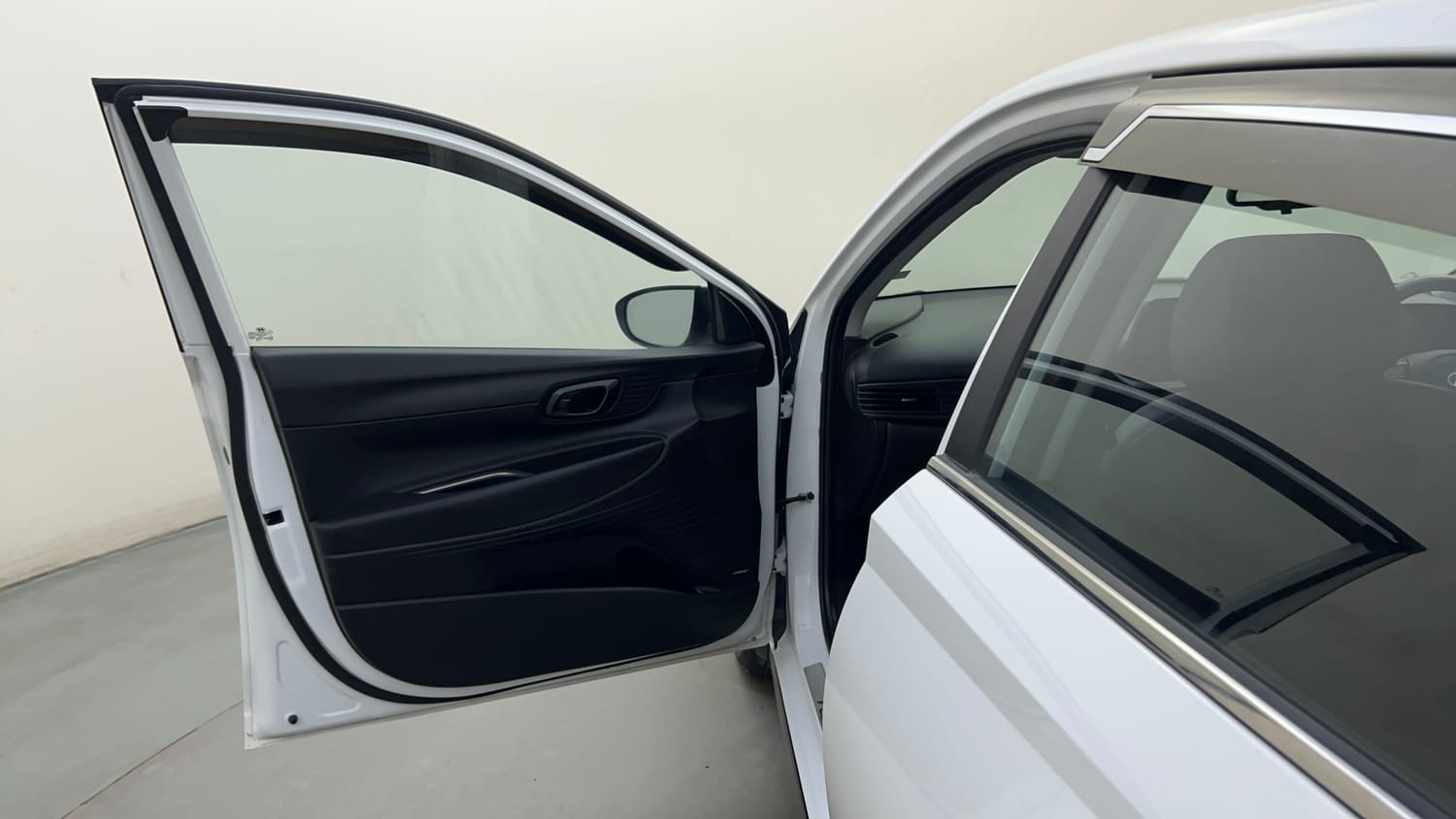 Used 2023 Hyundai New i20 Asta (O) 1.0 Turbo DCT Petrol Automatic interior LEFT FRONT DOOR OPEN VIEW