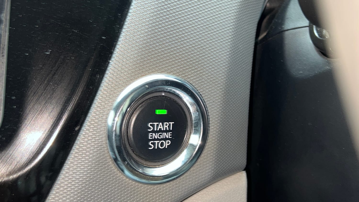 Used 2021 Tata Tigor XZ Plus Petrol Manual top_features Keyless start