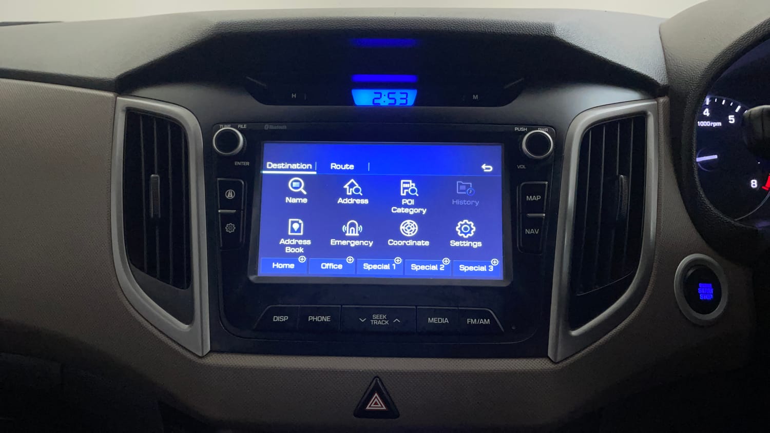 Used 2017 Hyundai Creta 1.6 SX Plus AT Petrol Petrol Automatic top_features Integrated (in-dash) music system