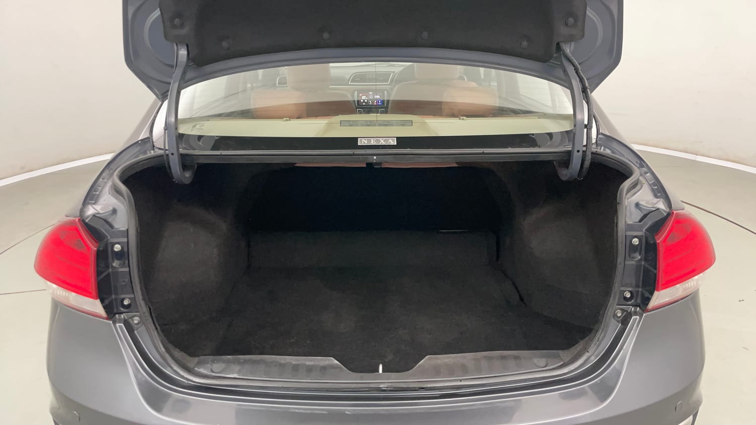 Used 2022 Maruti Suzuki Ciaz Zeta 1.5 Petrol Manual interior DICKY INSIDE VIEW