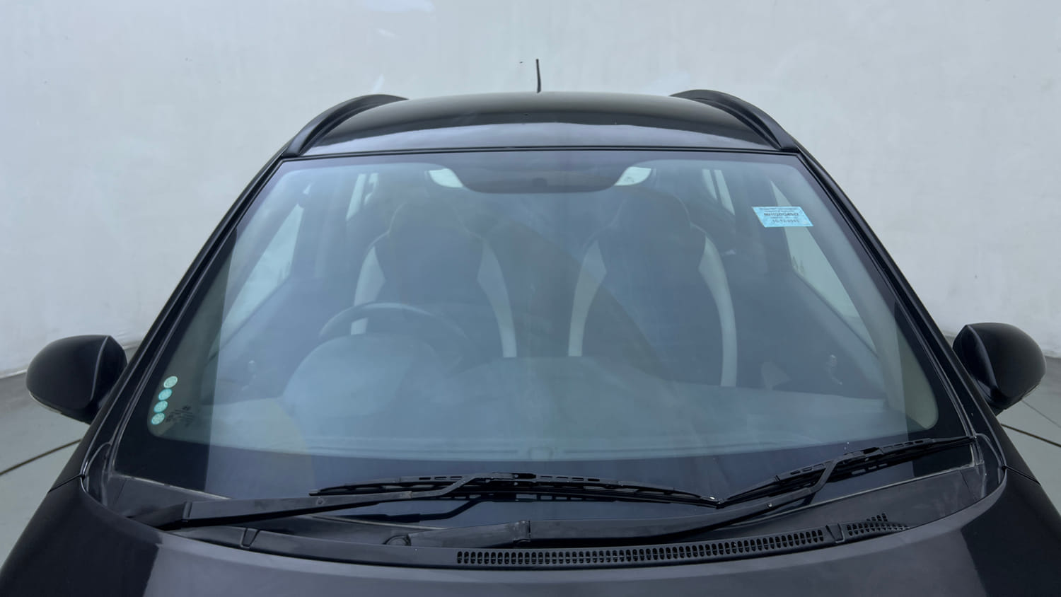 Used 2013 Hyundai Grand i10 Asta 1.2 Kappa VTVT Petrol Manual exterior FRONT WINDSHIELD VIEW