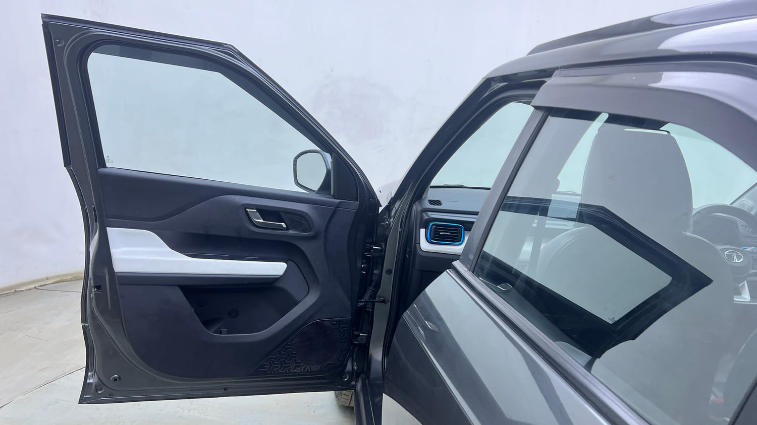 Used 2022 Tata Punch Creative AMT Petrol Automatic interior LEFT FRONT DOOR OPEN VIEW