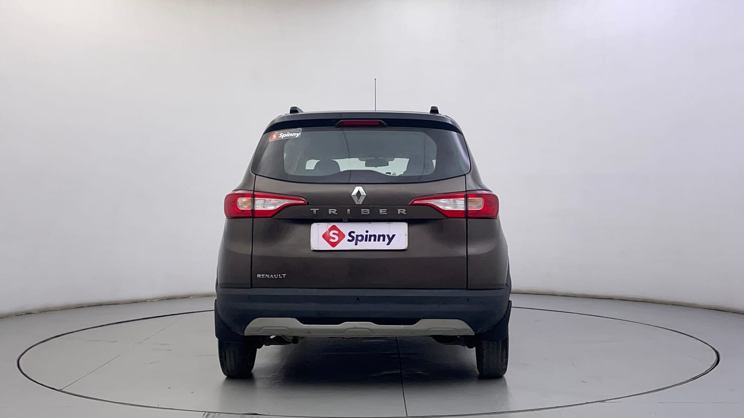 Used 2022 Renault Triber RXT Petrol Manual exterior BACK VIEW