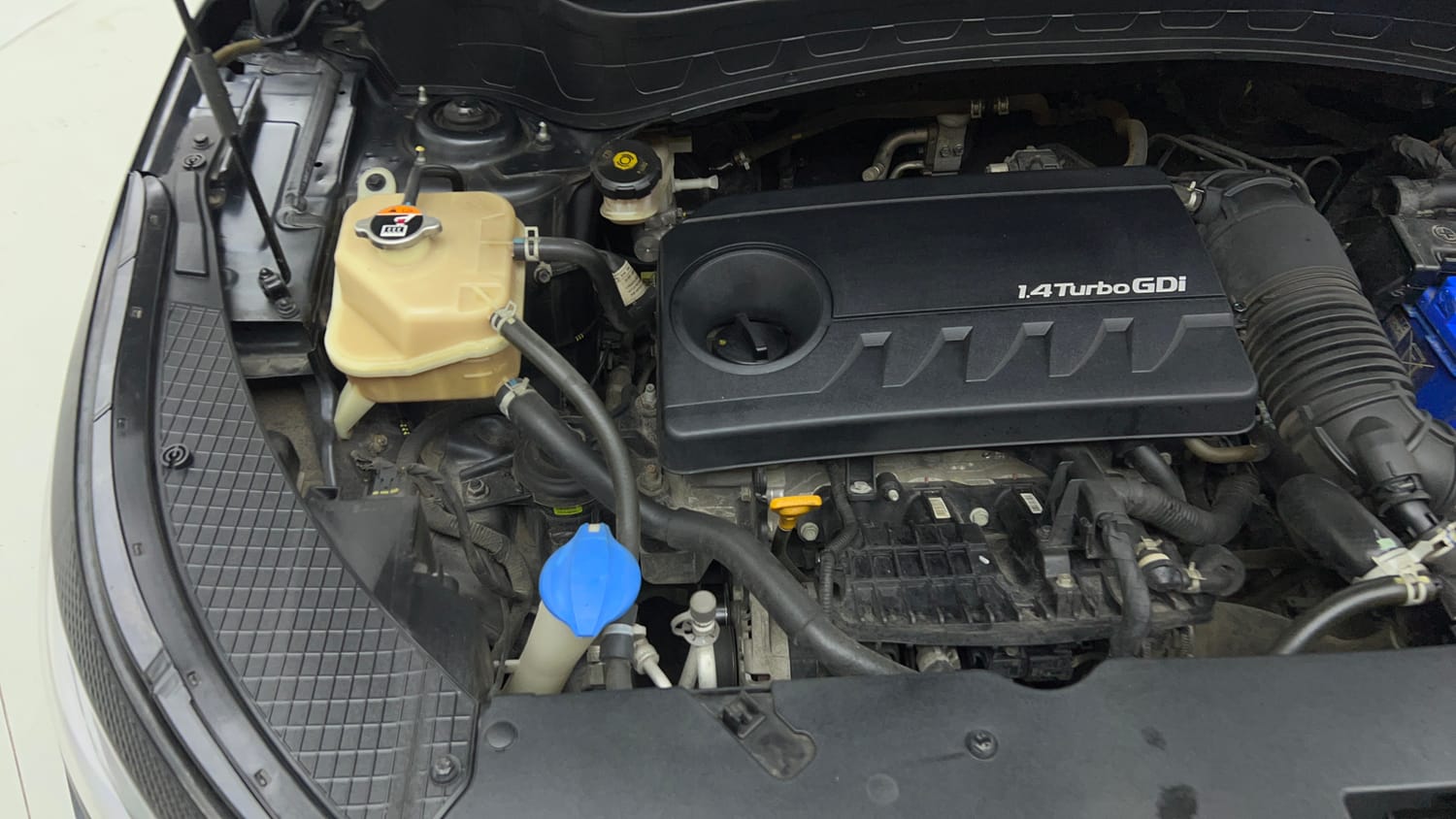 Used 2022 Kia Seltos X Line 1.4 DCT Petrol Automatic engine ENGINE RIGHT SIDE VIEW
