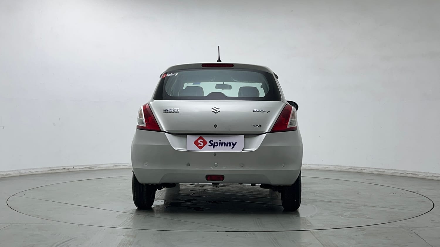Used 2016 Maruti Suzuki Swift VXI (O) Petrol Manual exterior BACK VIEW