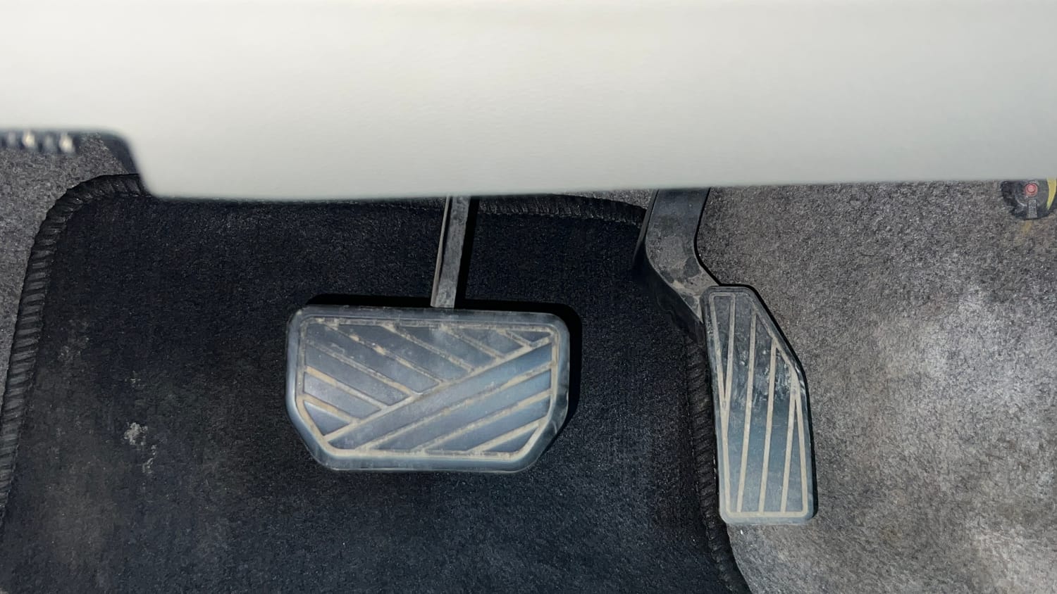 Used 2019 Maruti Suzuki Celerio VXi AMT Petrol Automatic interior PEDALS VIEW
