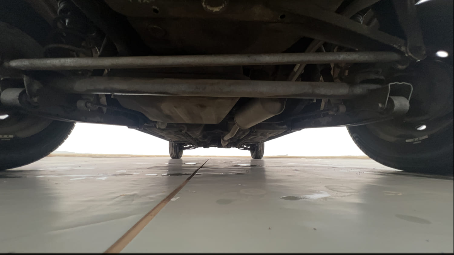 Used 2013 Maruti Suzuki Alto 800 Lxi Petrol Manual extra REAR UNDERBODY VIEW (TAKEN FROM REAR)