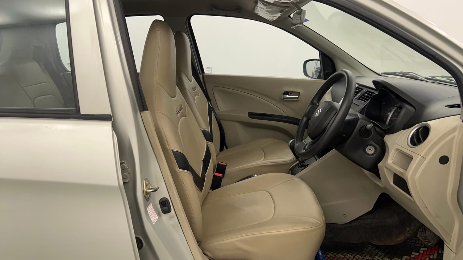 Used 2019 Maruti Suzuki Celerio VXi AMT Petrol Automatic interior RIGHT SIDE FRONT DOOR CABIN VIEW