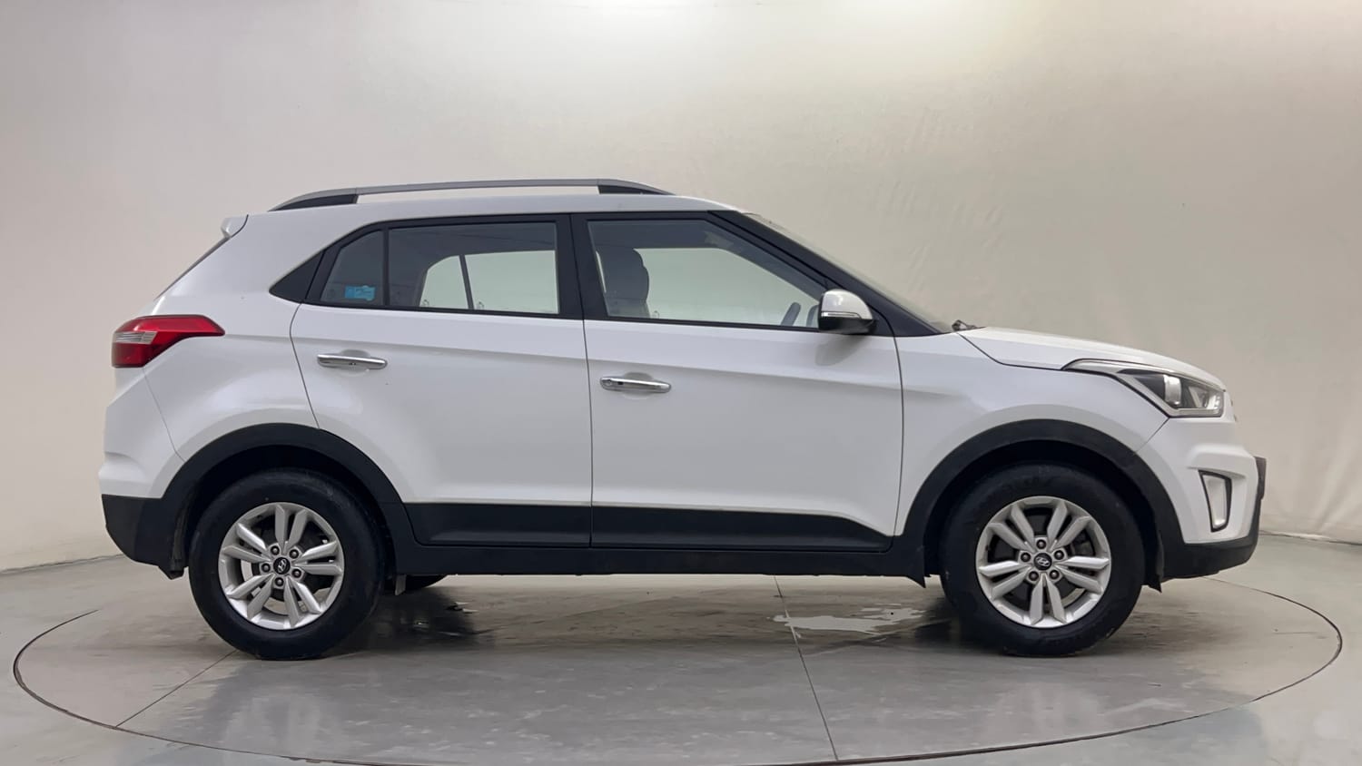 Used 2016 Hyundai Creta 1.6 SX Plus Petrol Petrol Manual exterior RIGHT SIDE VIEW