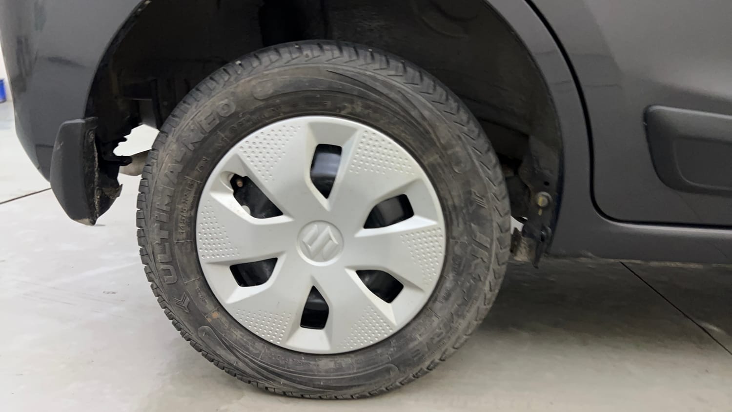 Used 2025 Maruti Suzuki Alto K10 VXi Plus (O) Petrol Manual tyres RIGHT REAR TYRE RIM VIEW