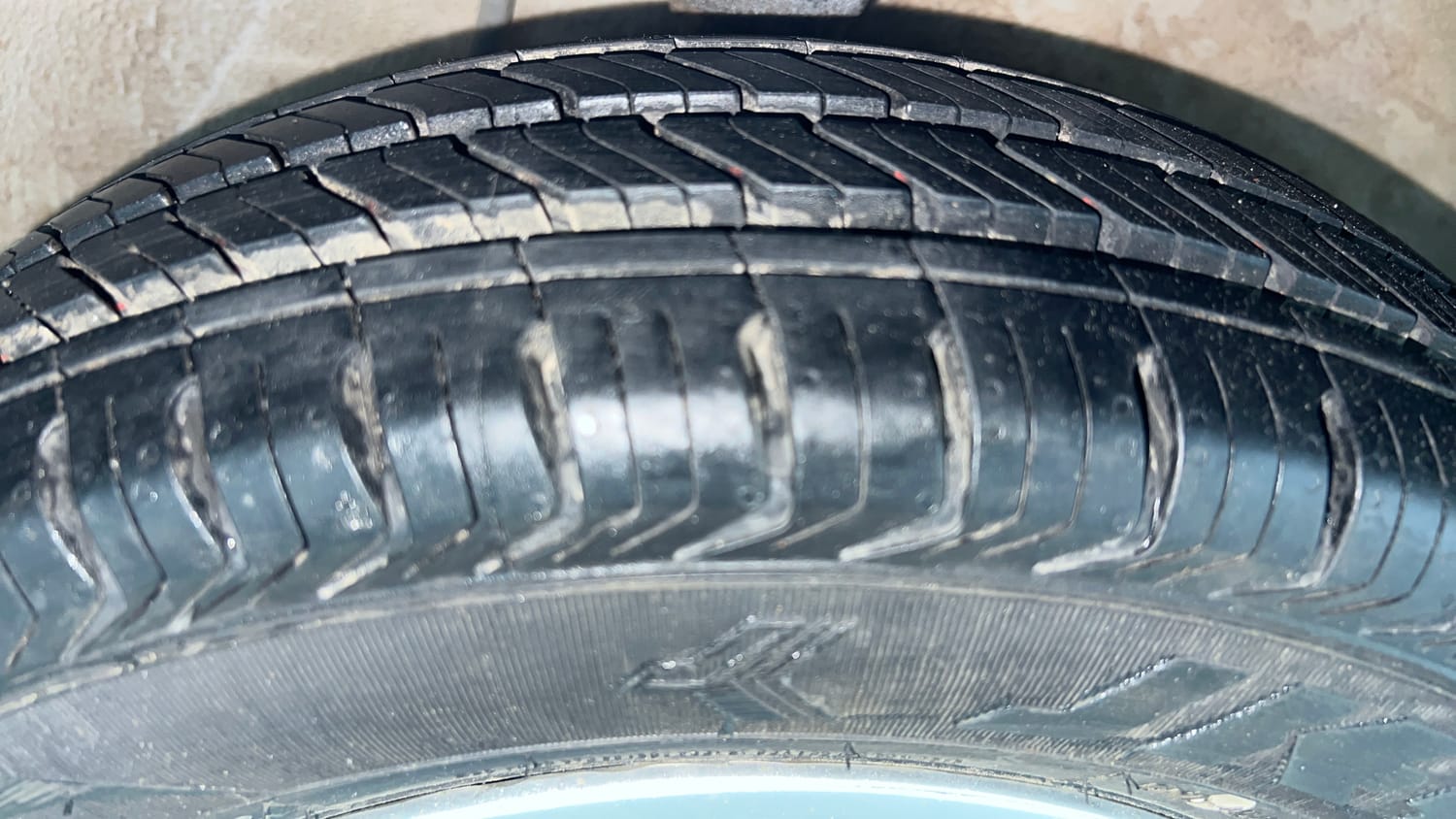 Used 2018 Maruti Suzuki Alto 800 VXi Petrol Manual tyres RIGHT FRONT TYRE TREAD VIEW