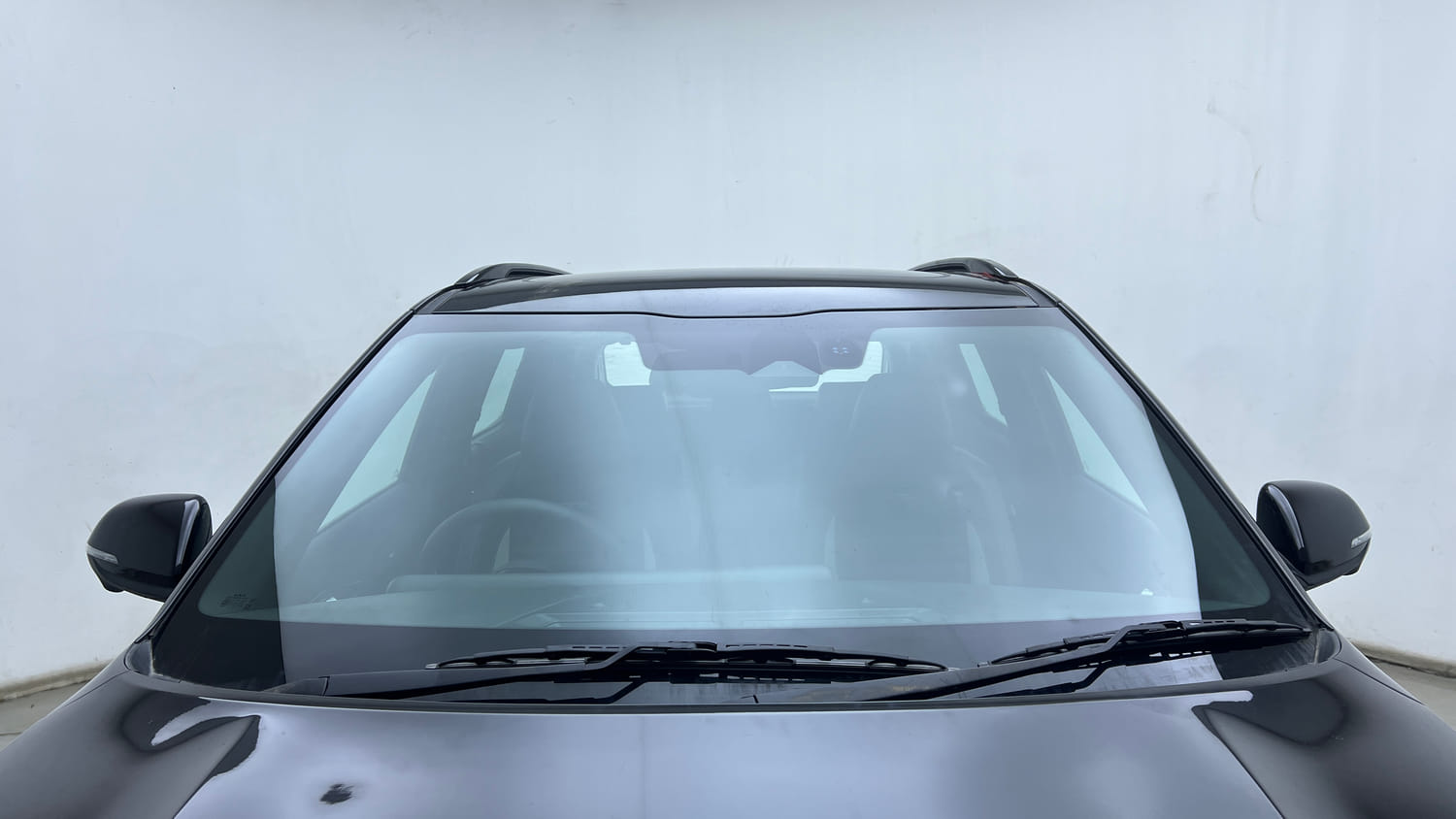 Used 2026 Kia Seltos GTX Plus 1.5 Turbo Petrol DCT Petrol Automatic exterior FRONT WINDSHIELD VIEW