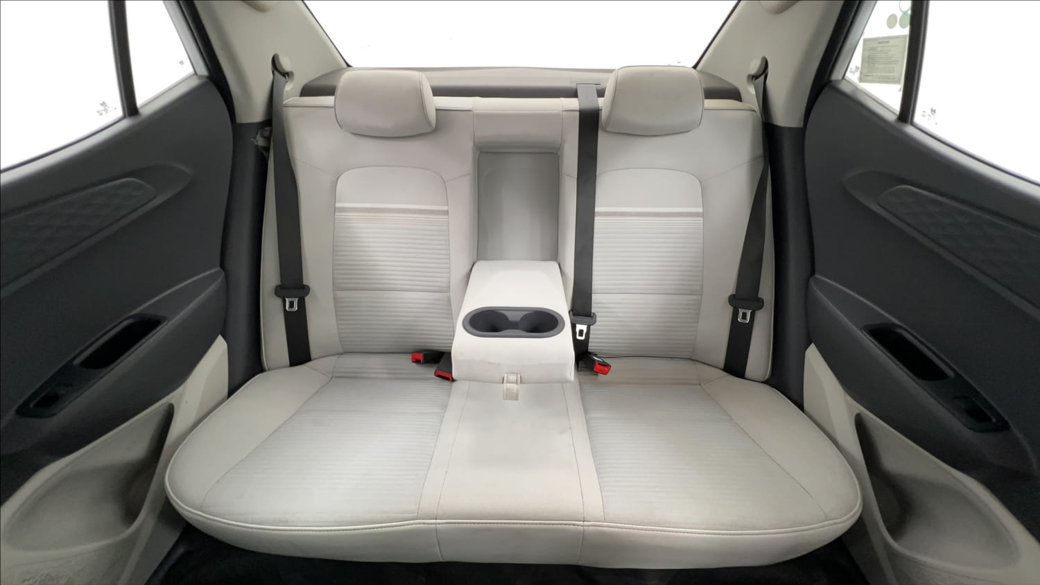 Used 2023 Hyundai Aura SX 1.2 CNG Cng Manual interior REAR SEAT CONDITION VIEW