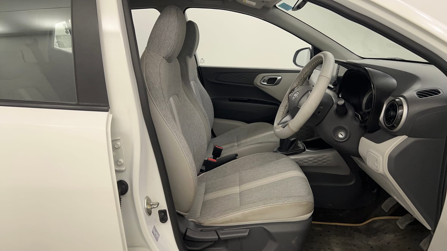 Used 2020 Hyundai Grand i10 Nios Sportz 1.2 Kappa VTVT Petrol Manual interior RIGHT SIDE FRONT DOOR CABIN VIEW