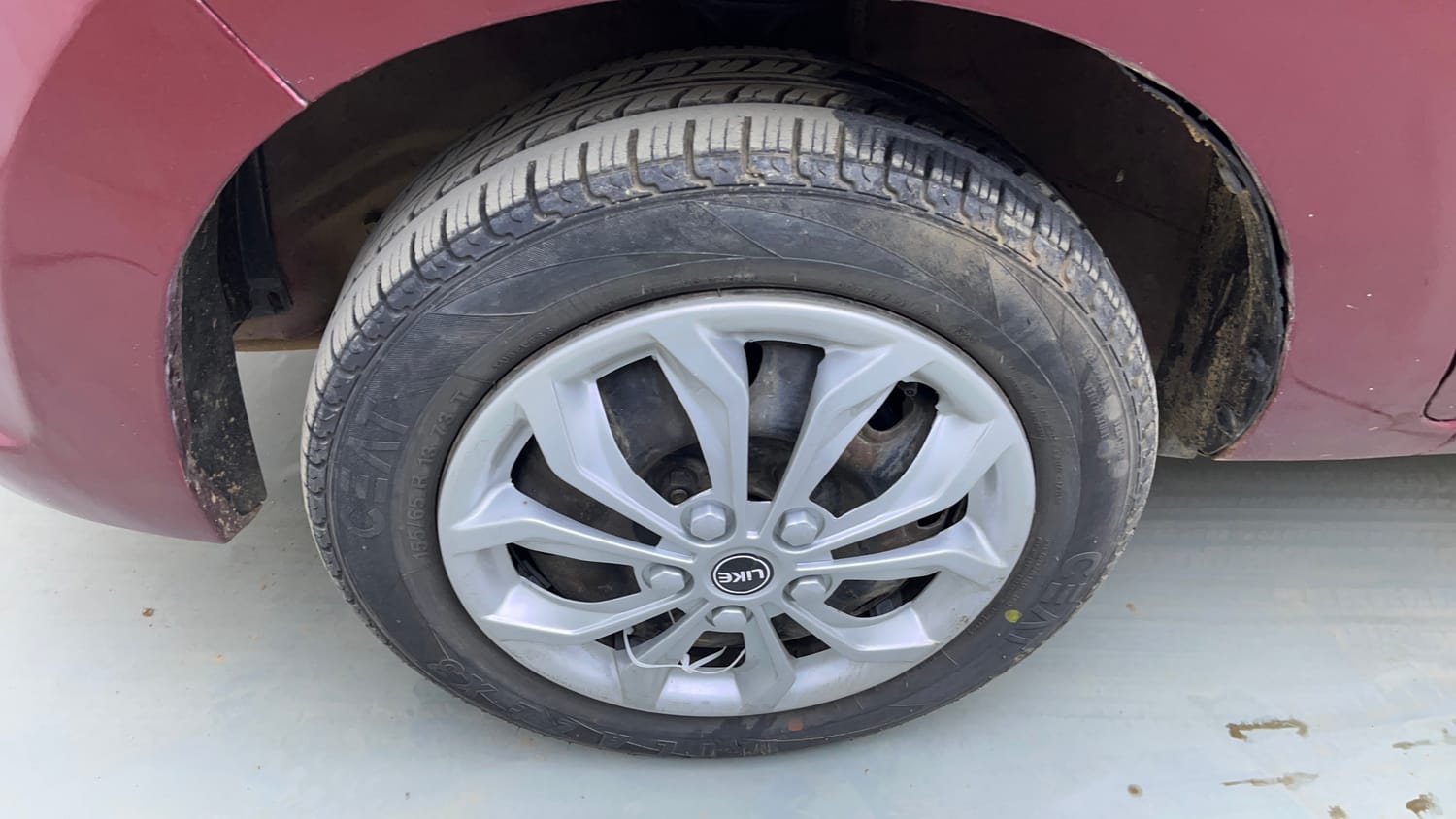 Used 2019 Maruti Suzuki Alto K10 VXi Petrol Manual tyres LEFT FRONT TYRE RIM VIEW