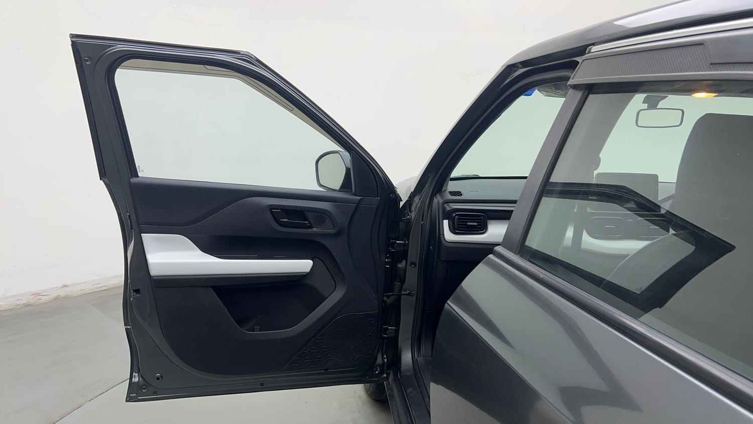 Used 2022 Tata Punch Pure MT Petrol Manual interior LEFT FRONT DOOR OPEN VIEW