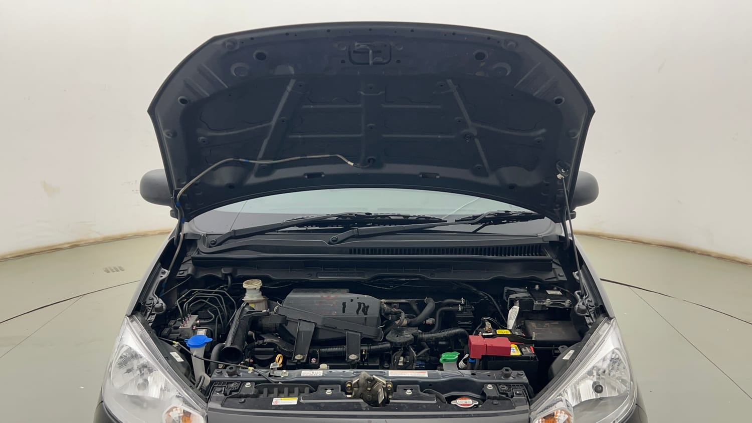 Used 2026 Maruti Suzuki Alto K10 LXi (O) Petrol Manual engine ENGINE & BONNET OPEN FRONT VIEW