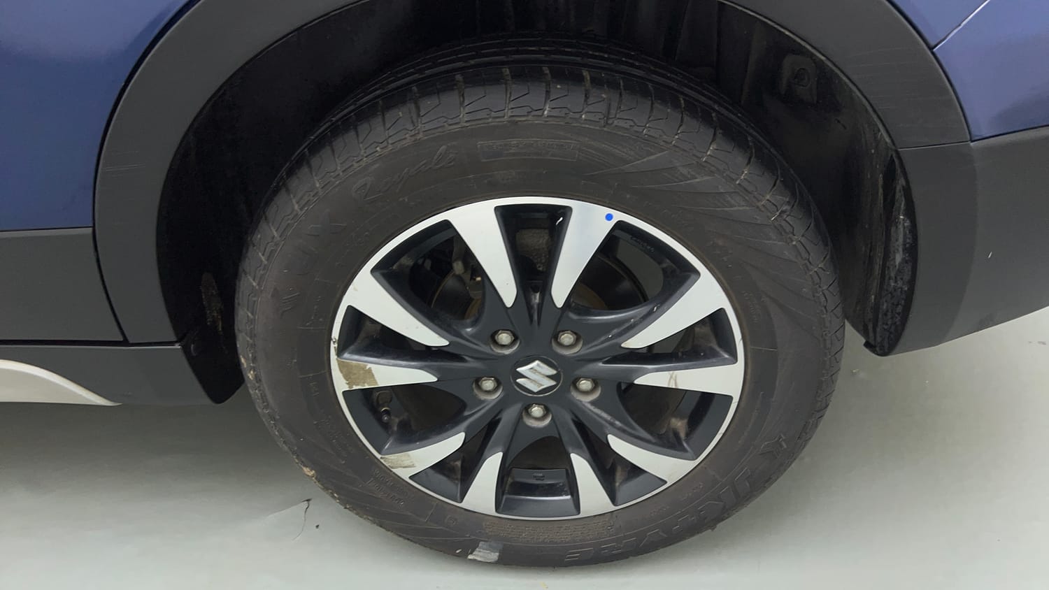 Used 2021 Maruti Suzuki S-Cross Alpha AT Petrol Automatic tyres LEFT REAR TYRE RIM VIEW