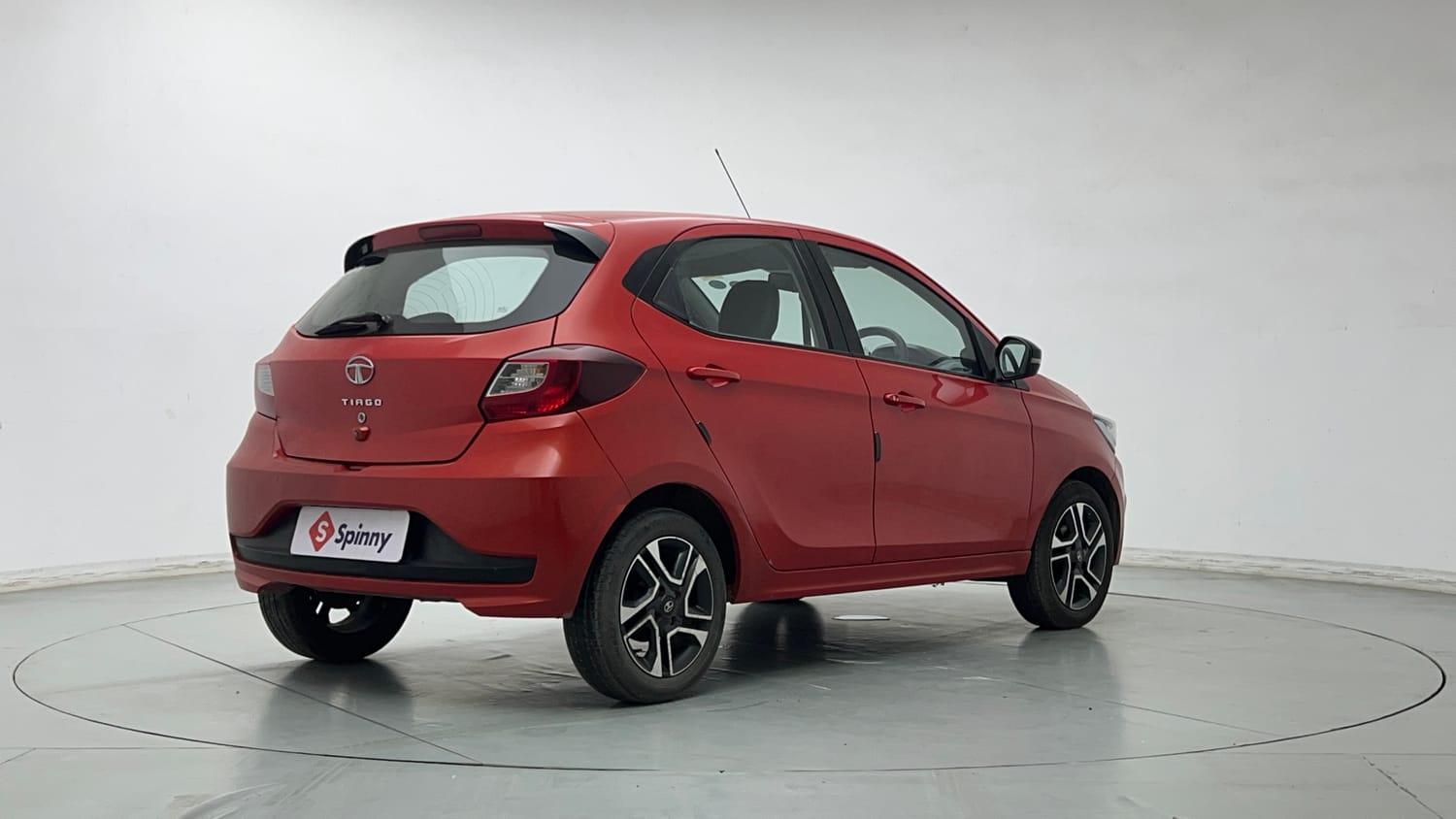 Used 2020 Tata Tiago XZA Plus Petrol Automatic exterior RIGHT REAR CORNER VIEW