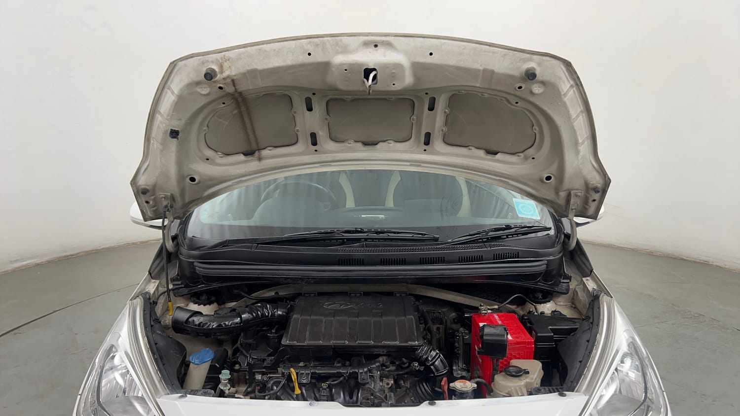 Used 2016 Hyundai Grand i10 Asta AT 1.2 Kappa VTVT (O) Petrol Automatic engine ENGINE & BONNET OPEN FRONT VIEW