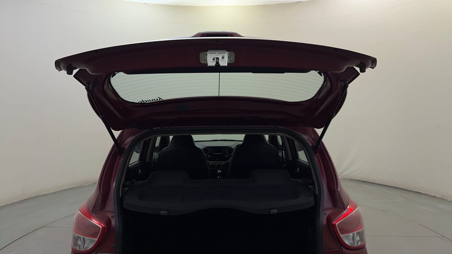 Used 2016 Hyundai Grand i10 Sportz 1.2 Kappa VTVT Petrol Manual interior DICKY DOOR OPEN VIEW