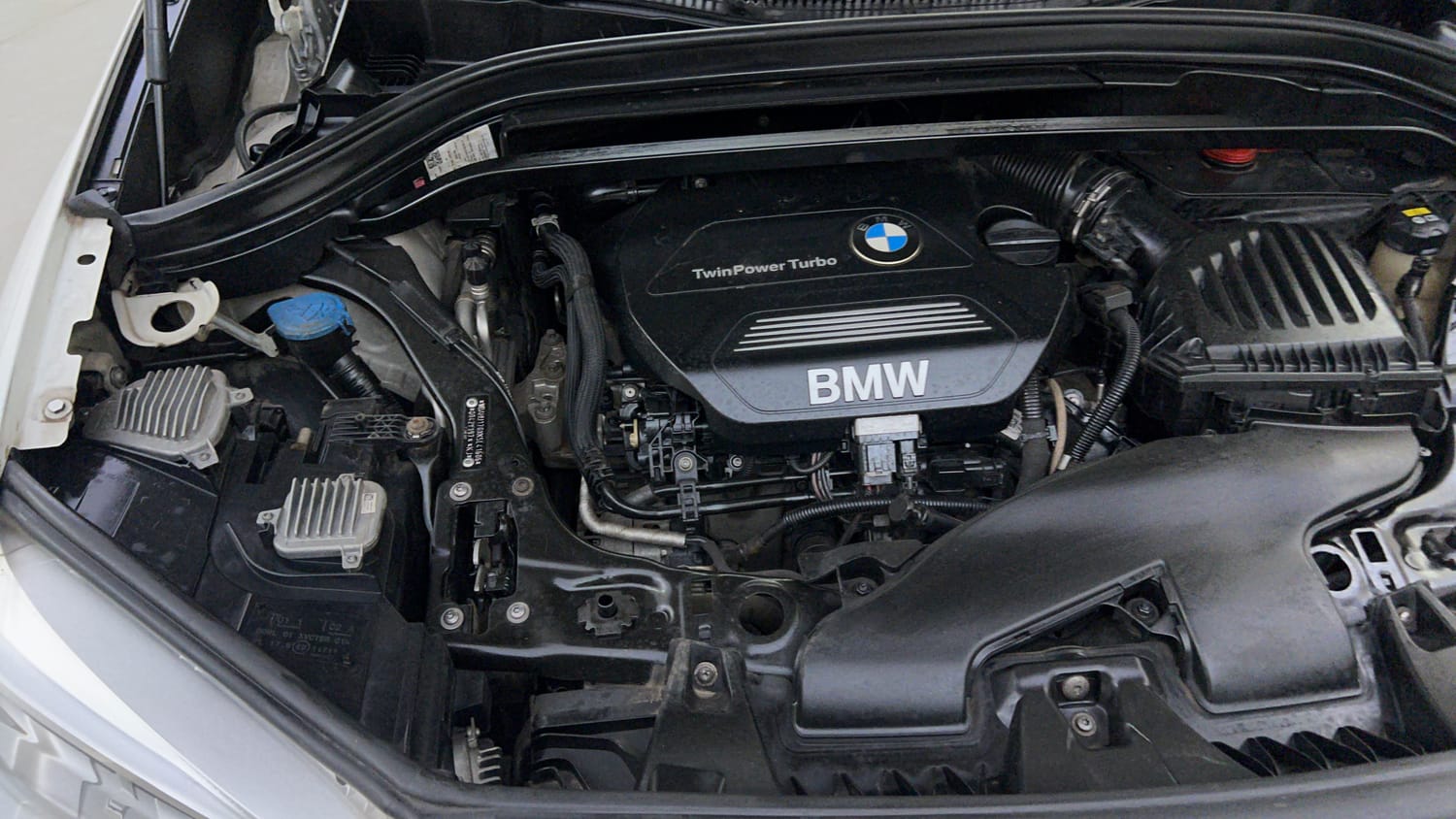 Used 2019 BMW X1 sDrive20d xLine Diesel Automatic engine ENGINE RIGHT SIDE VIEW