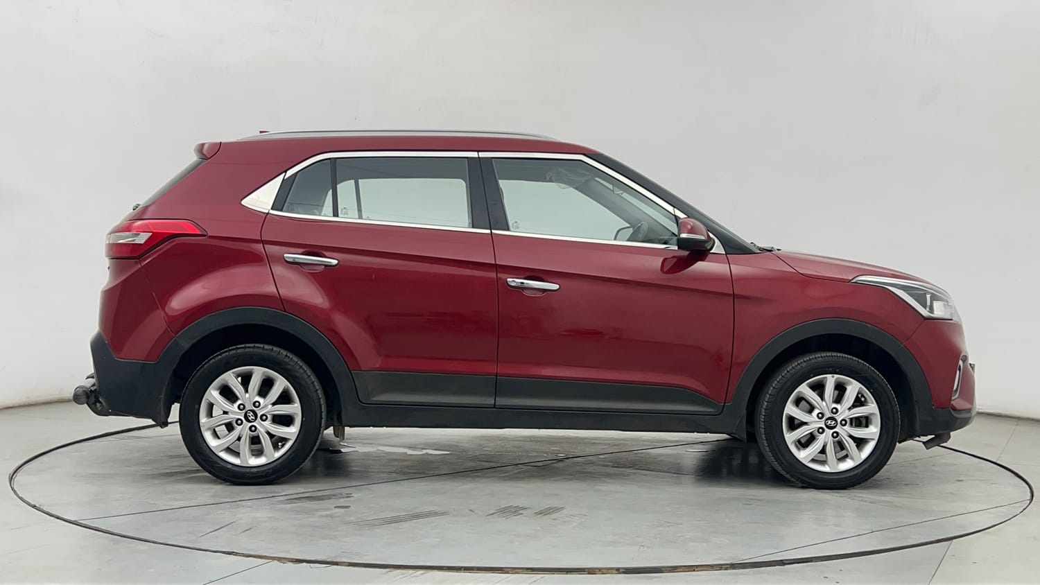 Used 2019 Hyundai Creta SX 1.6 Petrol Petrol Manual exterior RIGHT SIDE VIEW