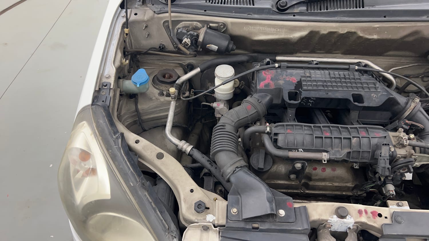 Used 2013 Maruti Suzuki Alto 800 Lxi Petrol Manual engine ENGINE RIGHT SIDE VIEW