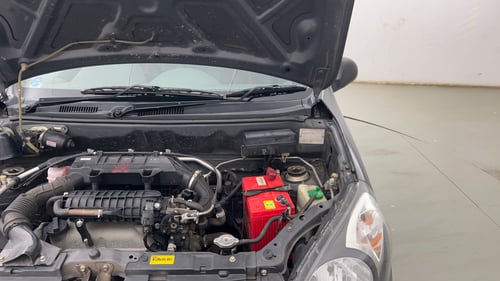Used 2016 Maruti Suzuki Alto 800 Lxi Petrol Manual engine ENGINE LEFT SIDE HINGE & APRON VIEW