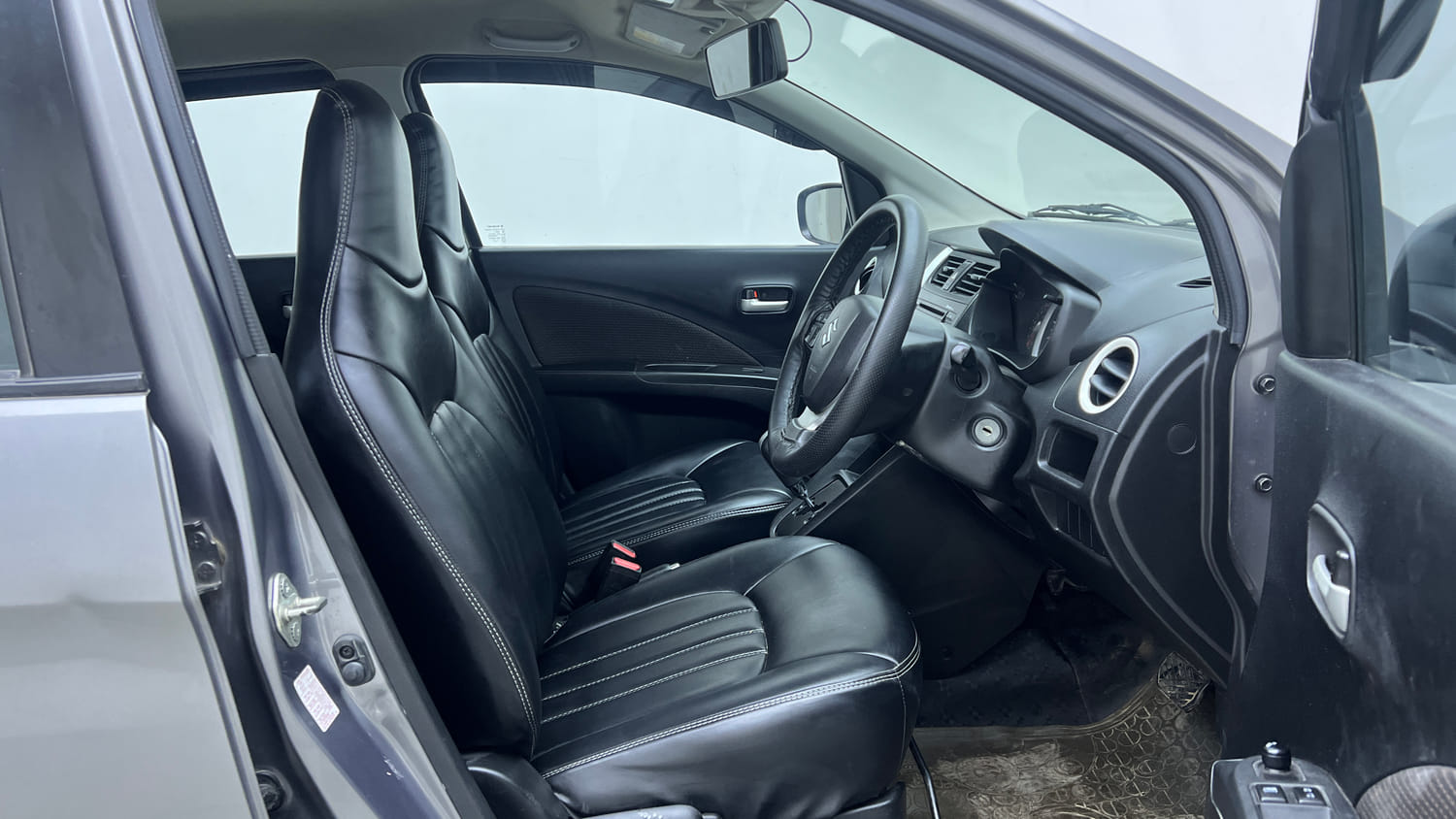 Used 2019 Maruti Suzuki Celerio X ZXi AMT Petrol Automatic interior RIGHT SIDE FRONT DOOR CABIN VIEW