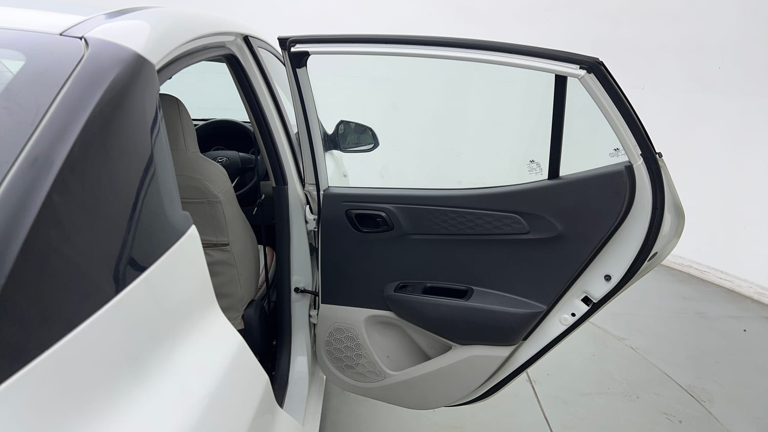 Used 2021 Hyundai Aura S 1.2 CNG Cng Manual interior RIGHT REAR DOOR OPEN VIEW