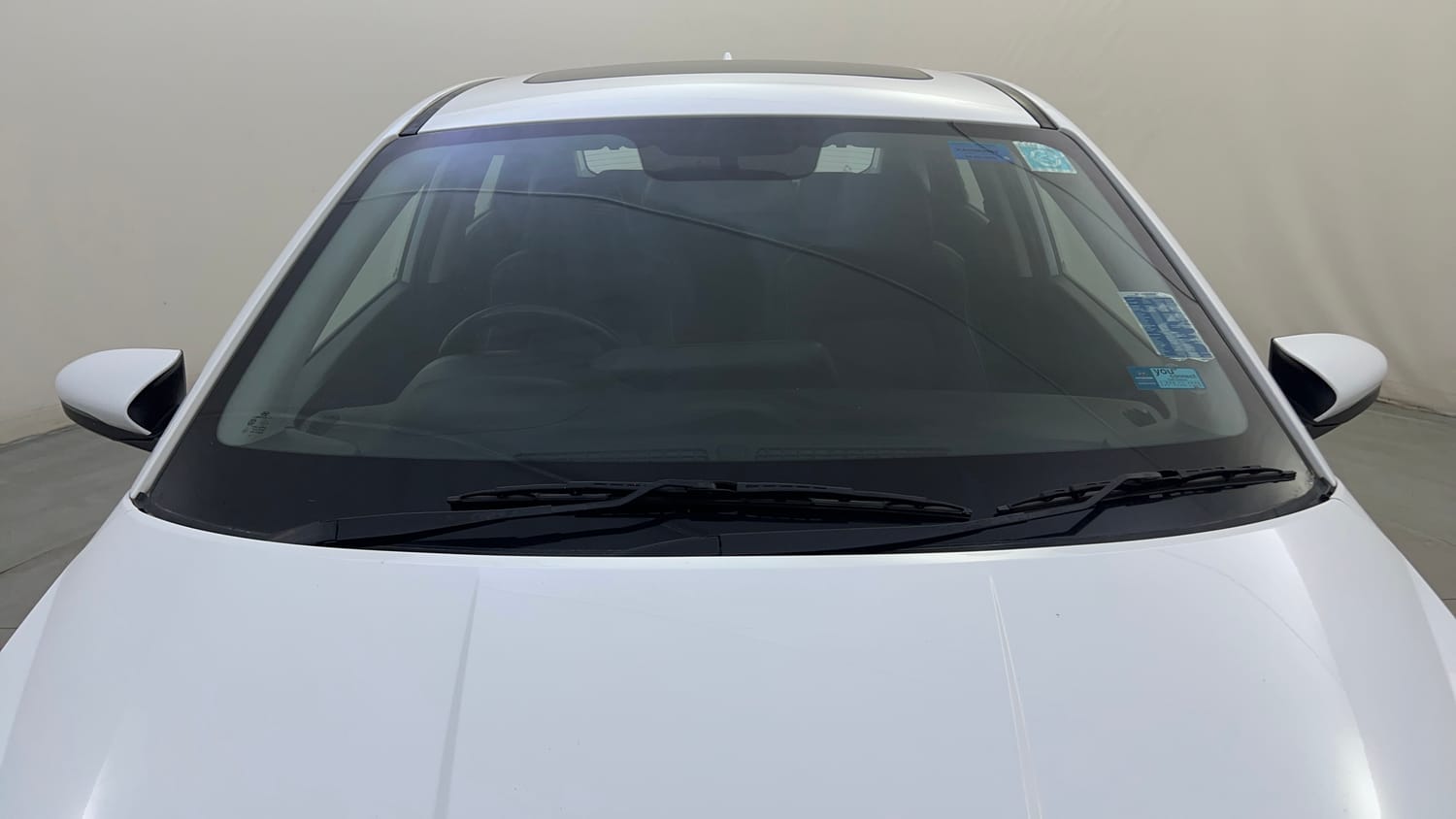 Used 2023 Hyundai New i20 Asta (O) 1.0 Turbo DCT Petrol Automatic exterior FRONT WINDSHIELD VIEW