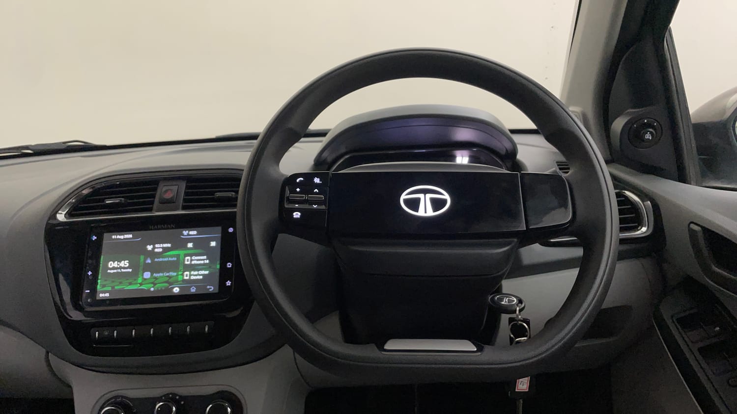 Used 2026 Tata Tiago XZA Petrol Automatic interior STEERING VIEW