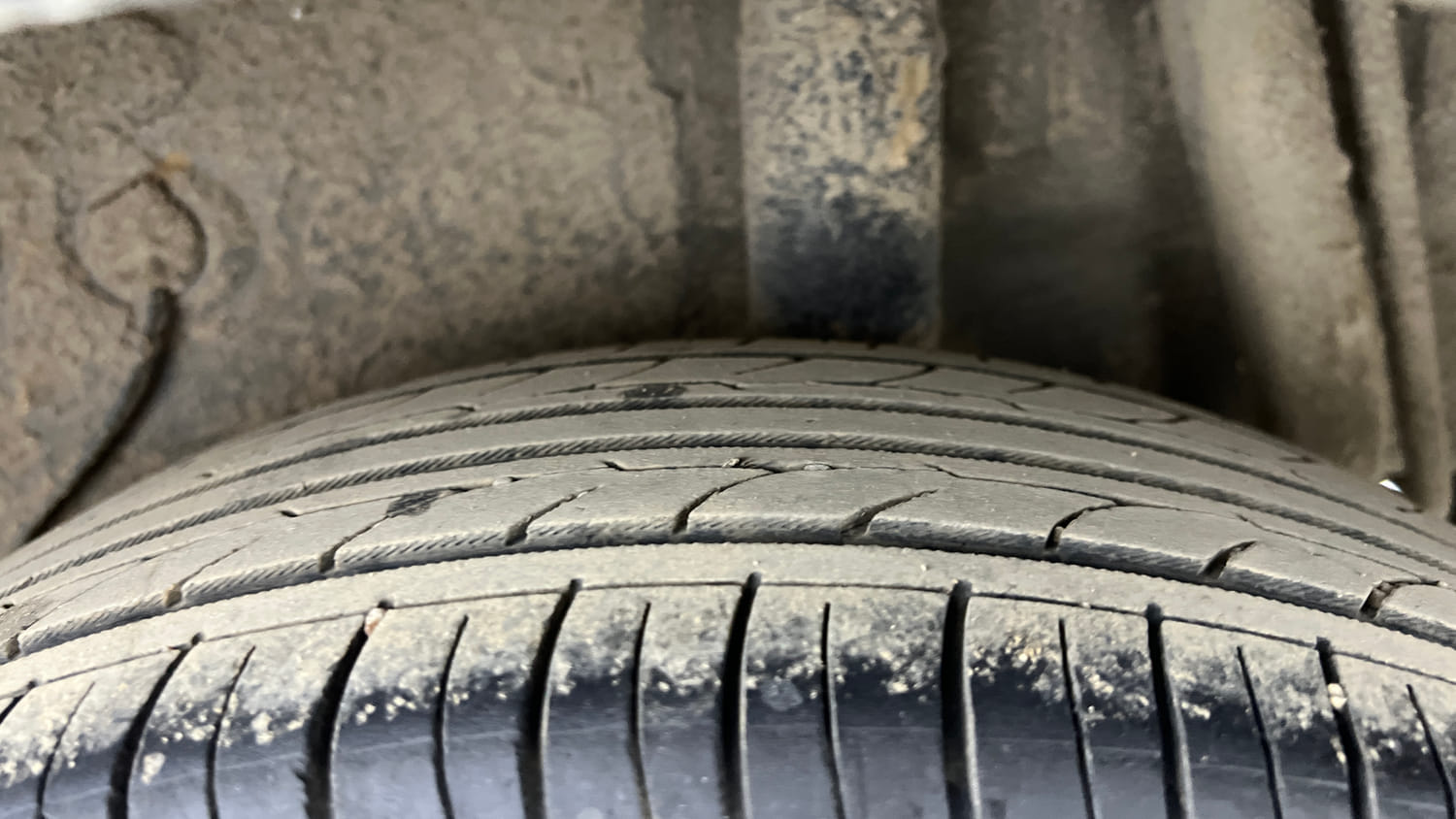 Used 2019 Maruti Suzuki Celerio X ZXi AMT Petrol Automatic tyres LEFT REAR TYRE TREAD VIEW