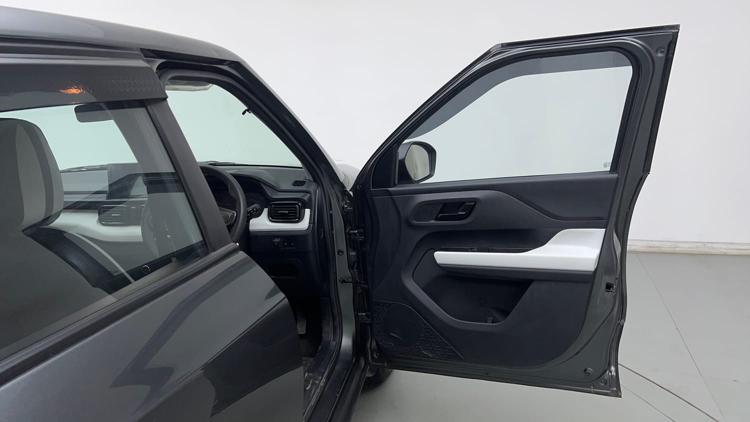 Used 2025 Tata Punch Pure MT Petrol Manual interior RIGHT FRONT DOOR OPEN VIEW