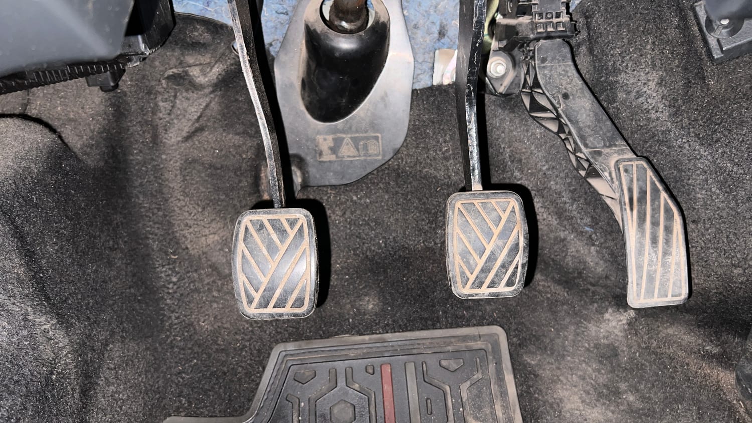 Used 2023 Maruti Suzuki Alto K10 VXi Petrol Manual interior PEDALS VIEW