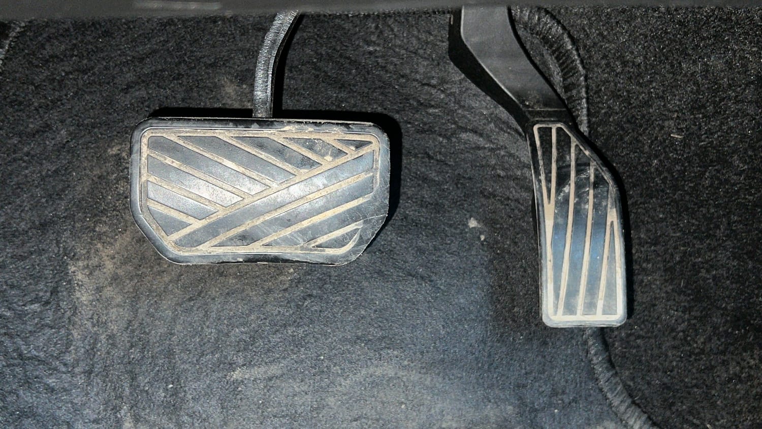 Used 2021 Maruti Suzuki S-Cross Alpha AT Petrol Automatic interior PEDALS VIEW