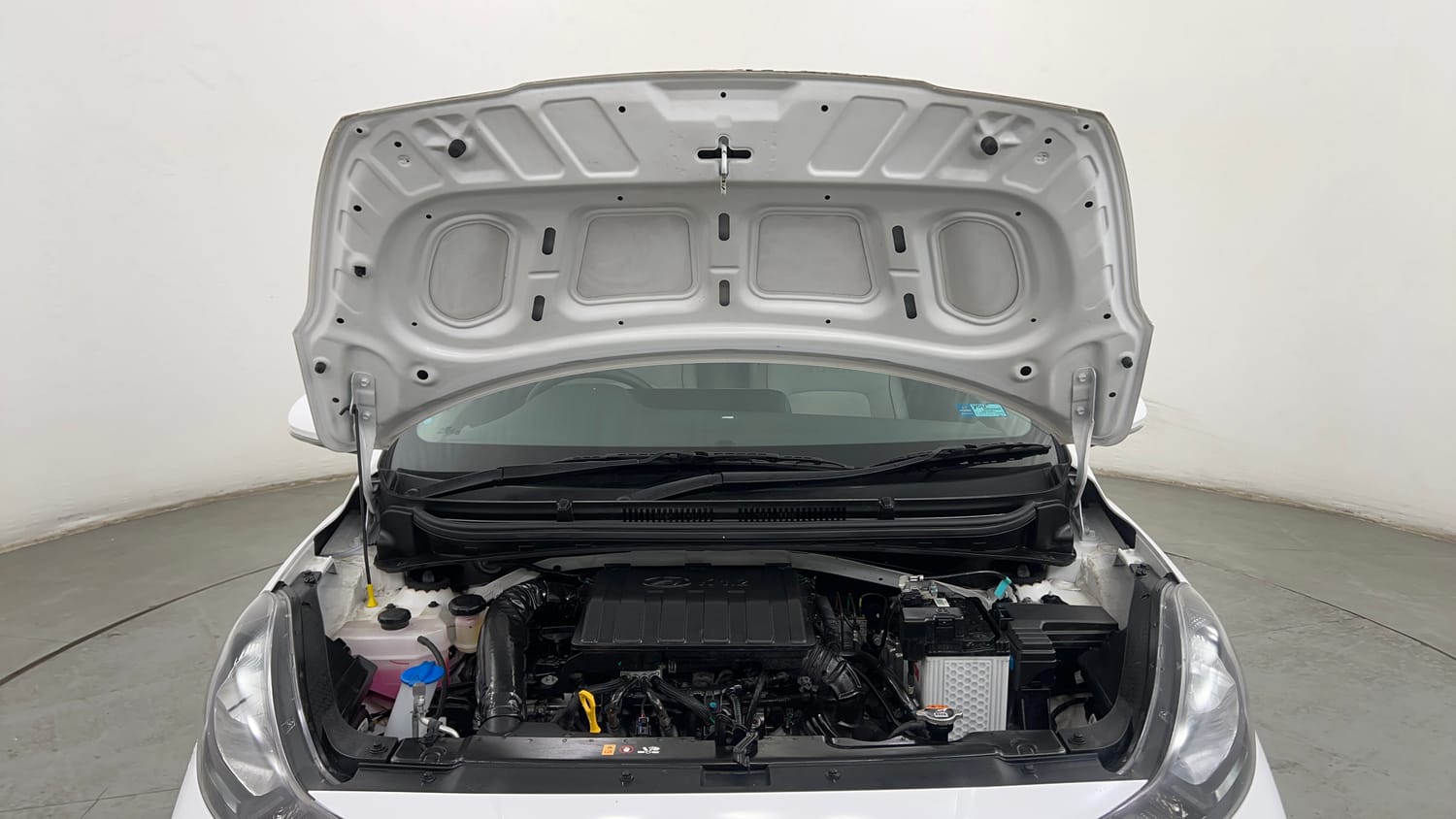 Used 2023 Hyundai Aura SX 1.2 CNG Cng Manual engine ENGINE & BONNET OPEN FRONT VIEW