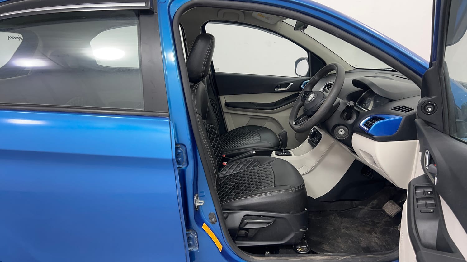 Used 2024 Tata Tiago XZA Plus iCNG Cng Automatic interior RIGHT SIDE FRONT DOOR CABIN VIEW
