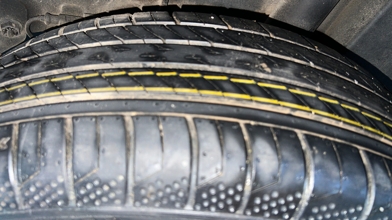 Used 2022 Tata Punch Creative MT Petrol Manual tyres LEFT REAR TYRE TREAD VIEW