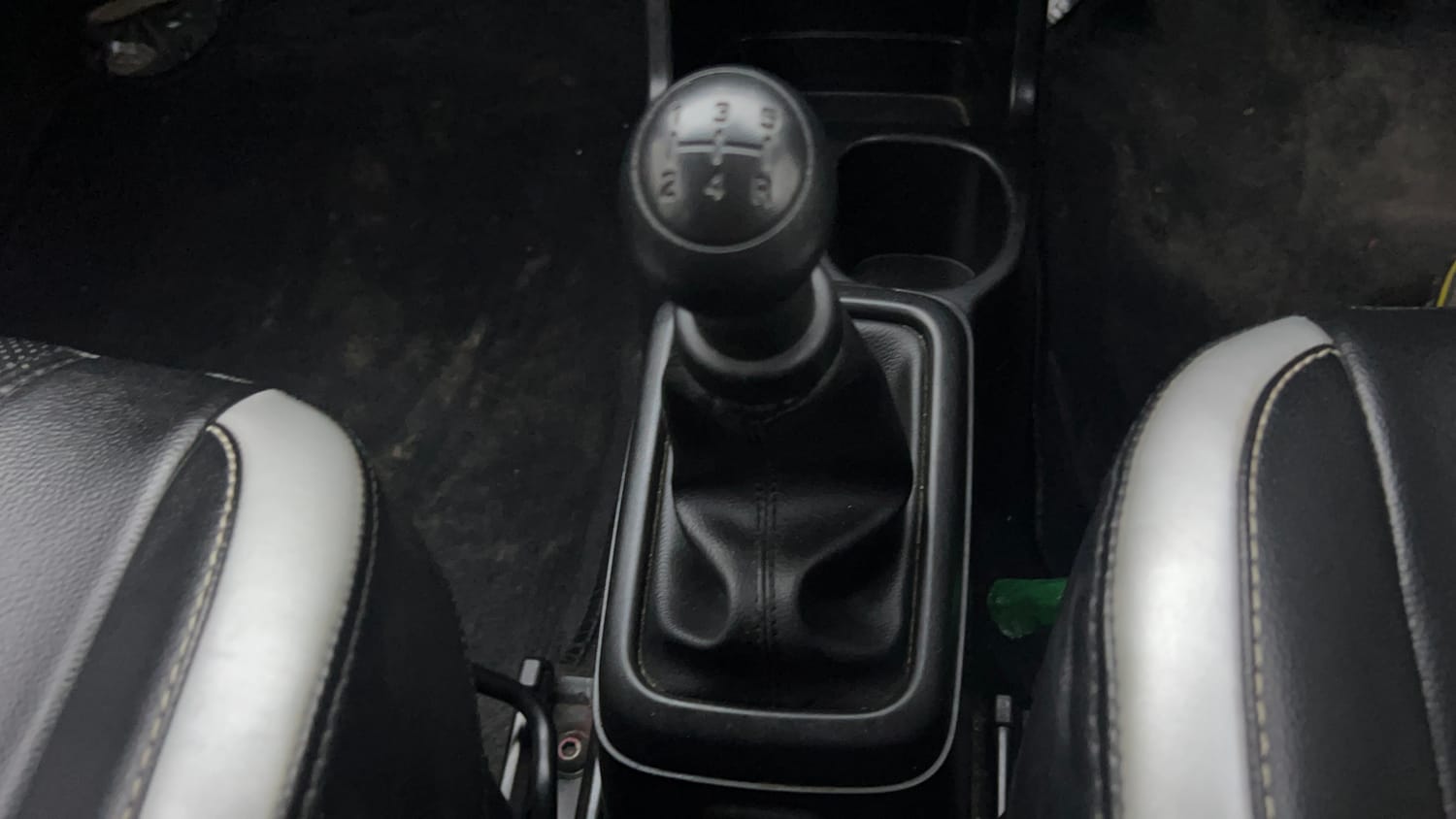Used 2022 Maruti Suzuki S-Presso Vxi Plus Petrol Manual interior GEAR  KNOB VIEW