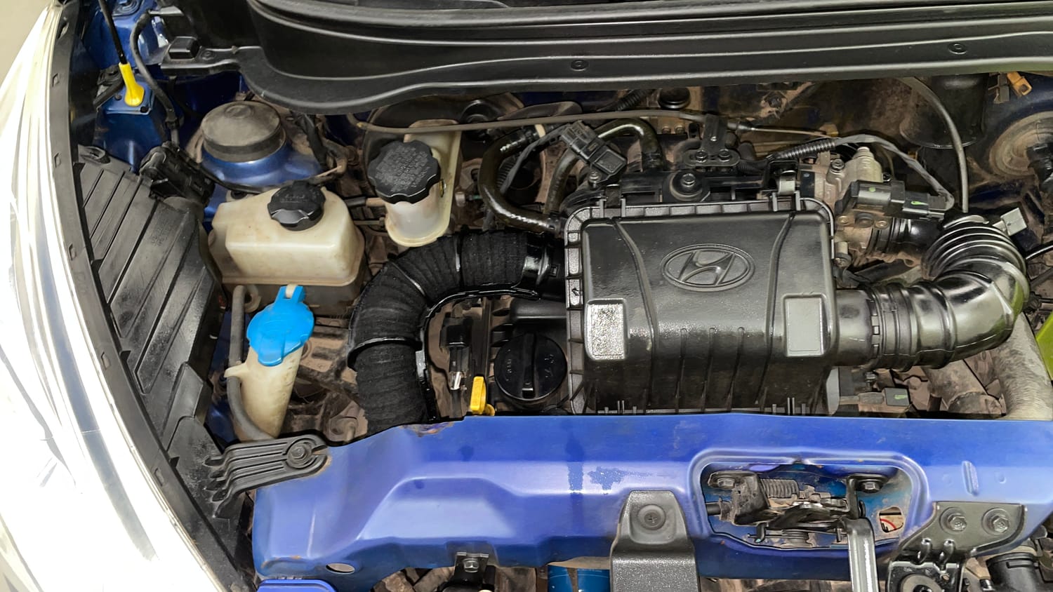 Used 2013 Hyundai Eon Era + Petrol Manual engine ENGINE RIGHT SIDE VIEW